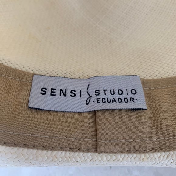 Sensi Studio Hat